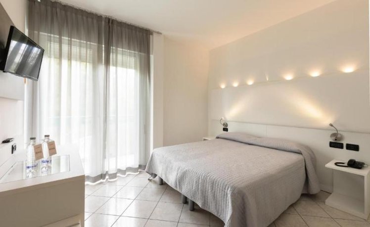 DOUBLE DELUXE Room