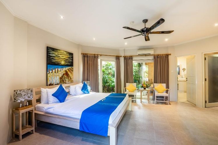 VILLA THREE BEDROOMS Room