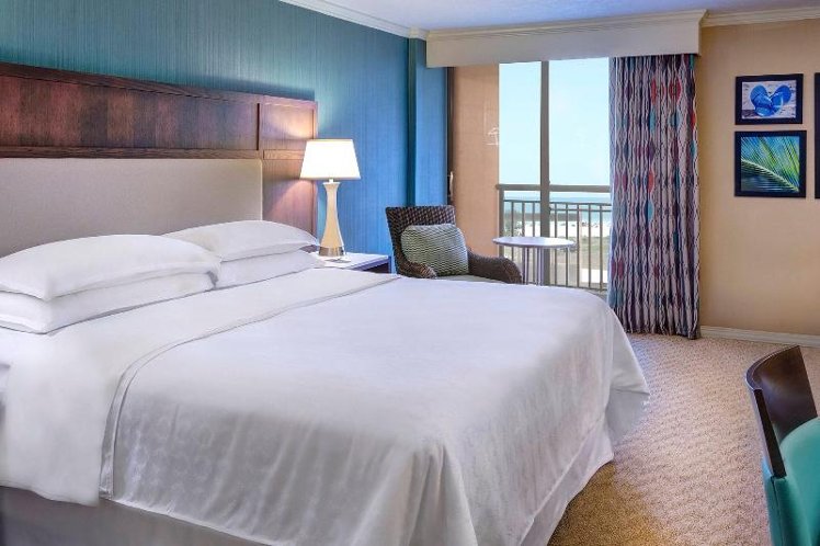 DOUBLE WITH VIEWS Room