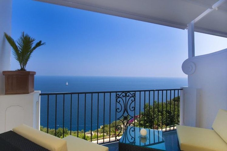 DOUBLE SUPERIOR SEA VIEW Room
