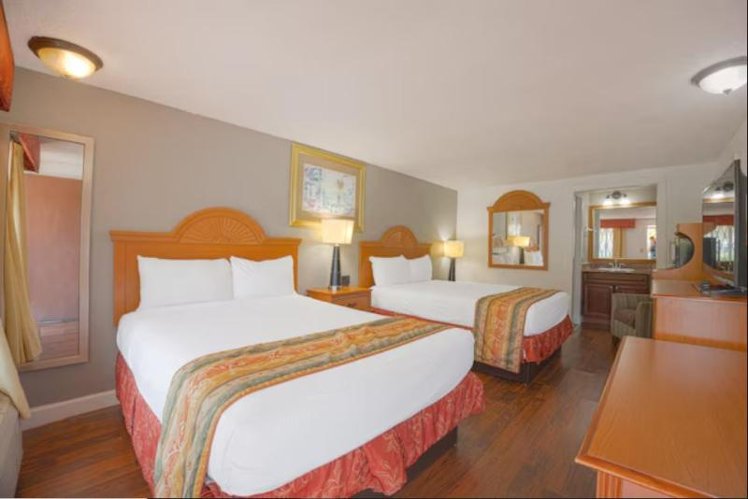 DOUBLE STANDARD Room