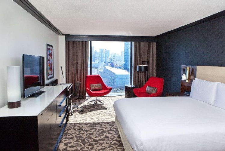 DOUBLE KING SIZE BED Room