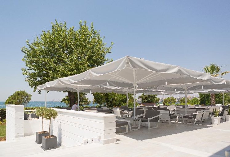Makedonia Palace