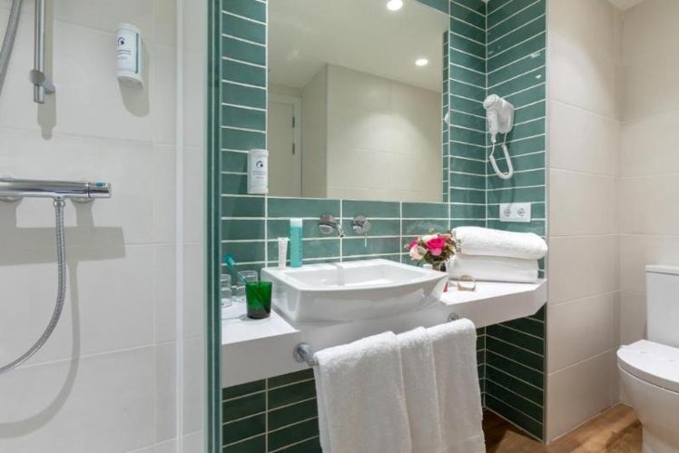 Double or Twin STANDARD Room
