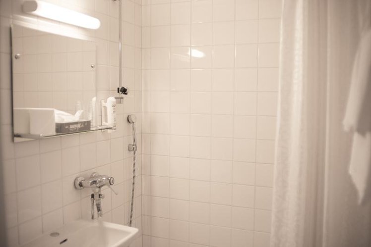 TRIPLE STANDARD Room
