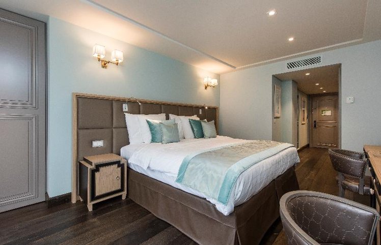 DOUBLE CLASSIC Room