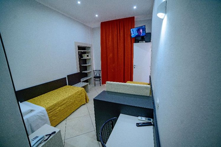 TWIN BASIC Room