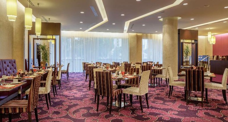 DoubleTree by Hilton Bratislava