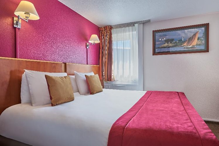 DOUBLE STANDARD Room