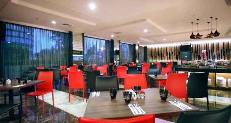 Horu Hotel Mangga Dua (formerly Hotel Neo Mangga Dua)