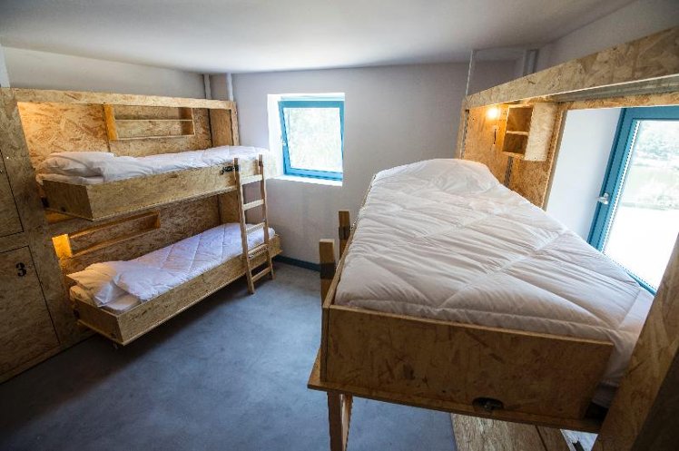 Bed in dormitory CAPACITY 6 ONE BEDROOM Room