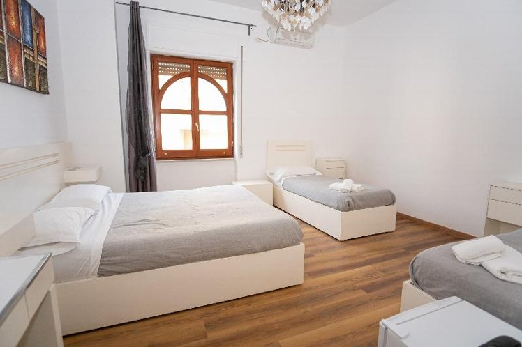 QUADRUPLE CLASSIC Room