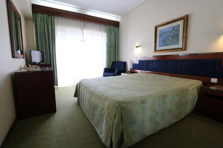 SUITE CAPACITY 4 Room
