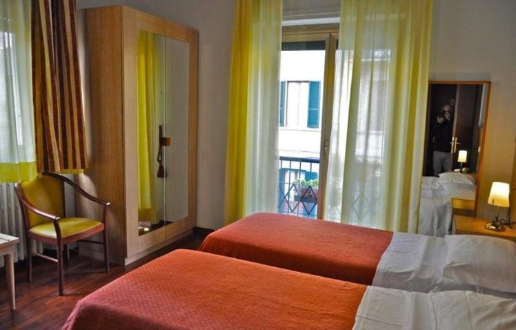 TWIN STANDARD Room