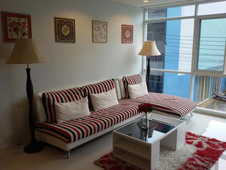 Double or Twin DELUXE Room