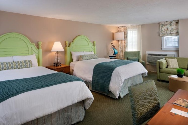 DOUBLE TWO DOUBLE BEDS Room