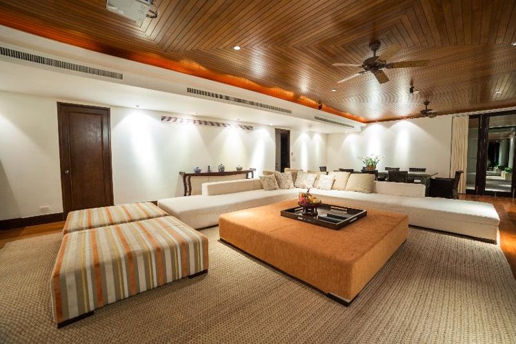 VILLA FIVE BEDROOMS Room