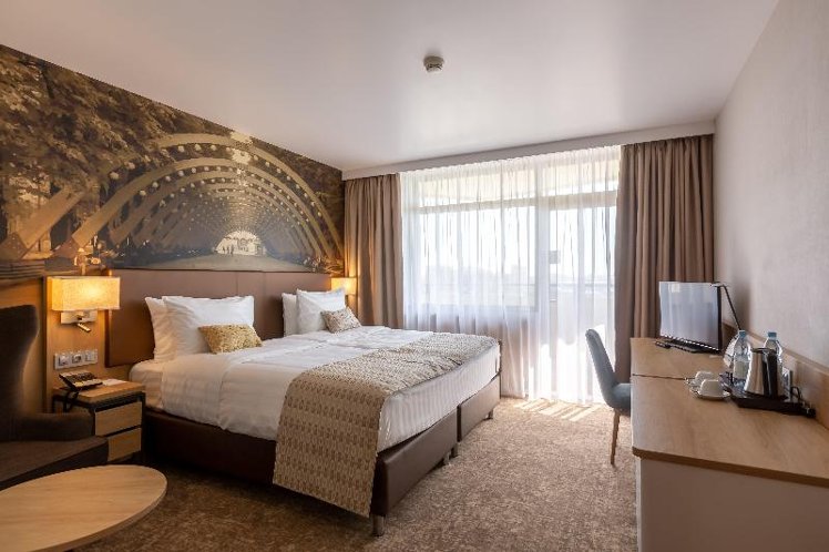 Room KING BED NON SMOKING Room