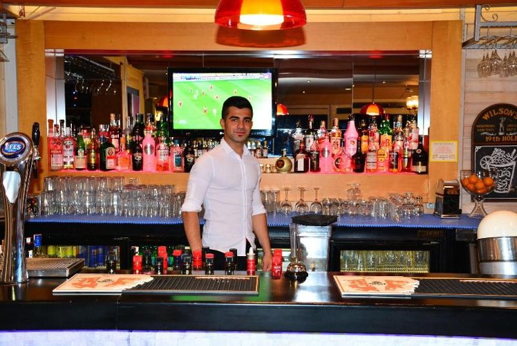 Bar