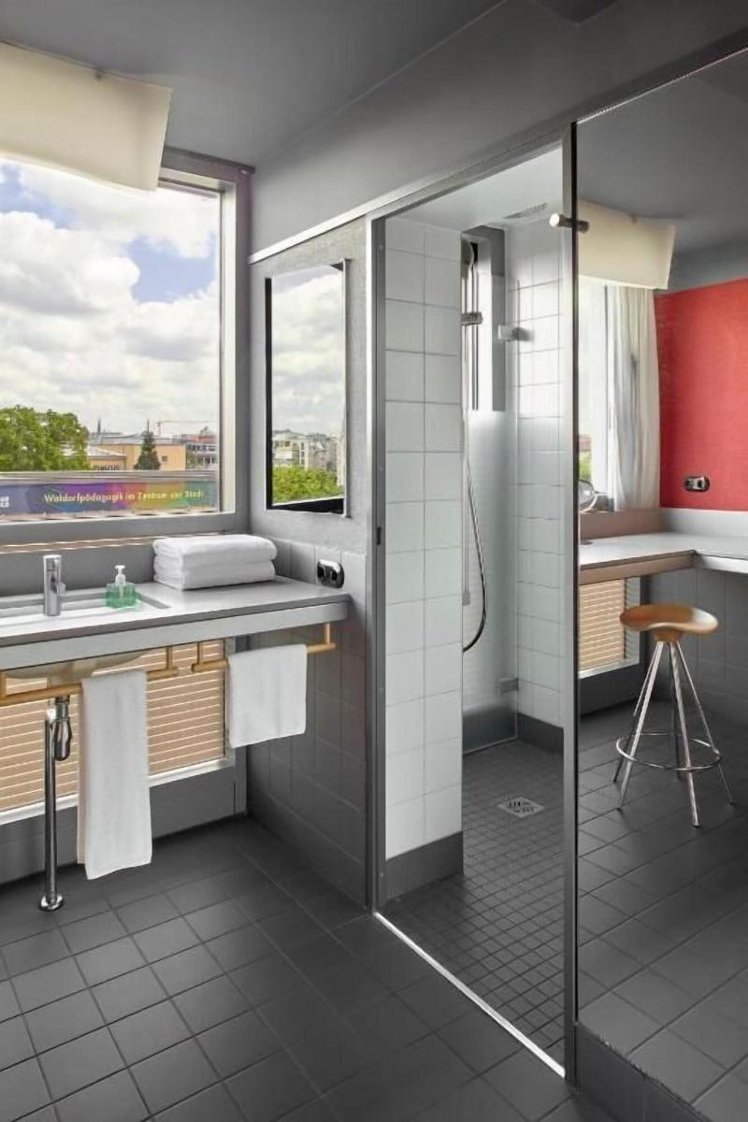 TWIN STANDARD Room