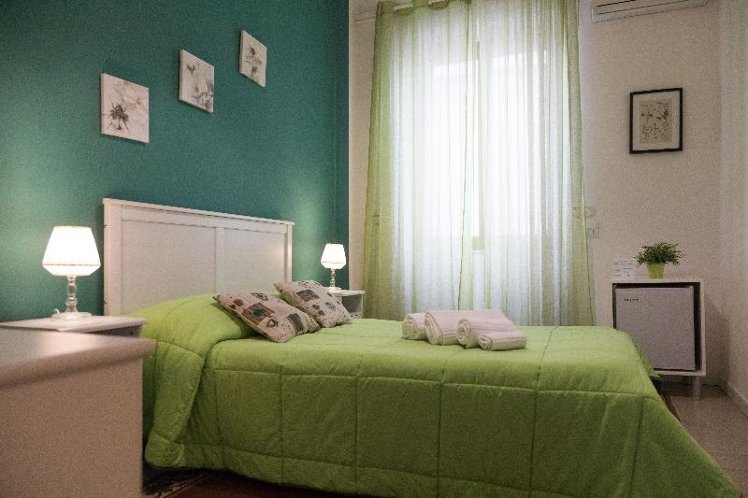 QUADRUPLE STANDARD Room
