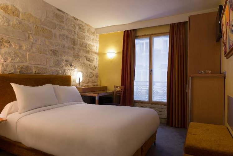 DOUBLE STANDARD Room