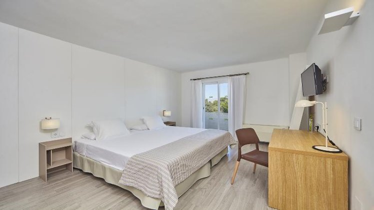 DOUBLE STANDARD Room