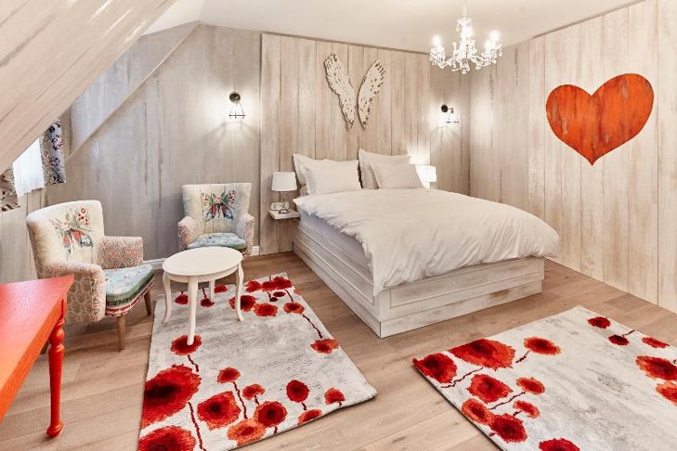 Double or Twin GRAND Room