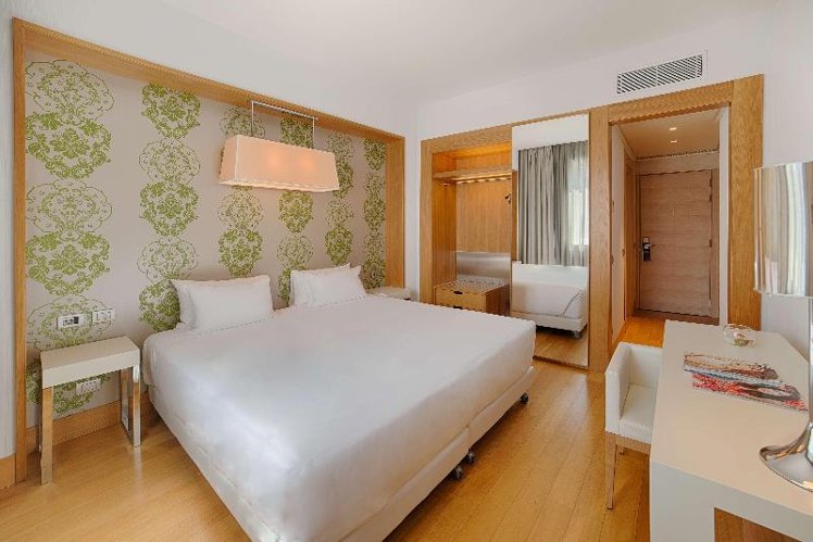 DOUBLE SINGLE USE SUPERIOR Room