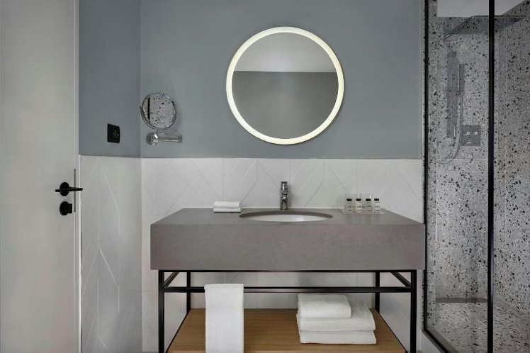 DOUBLE DELUXE Room