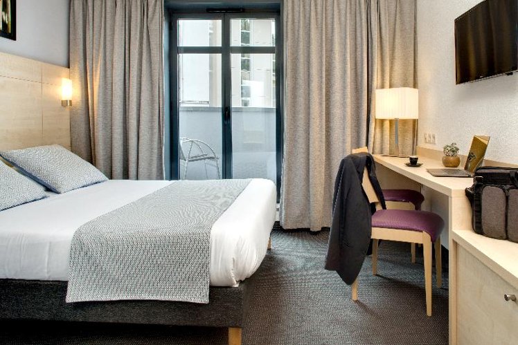 DOUBLE STANDARD Room