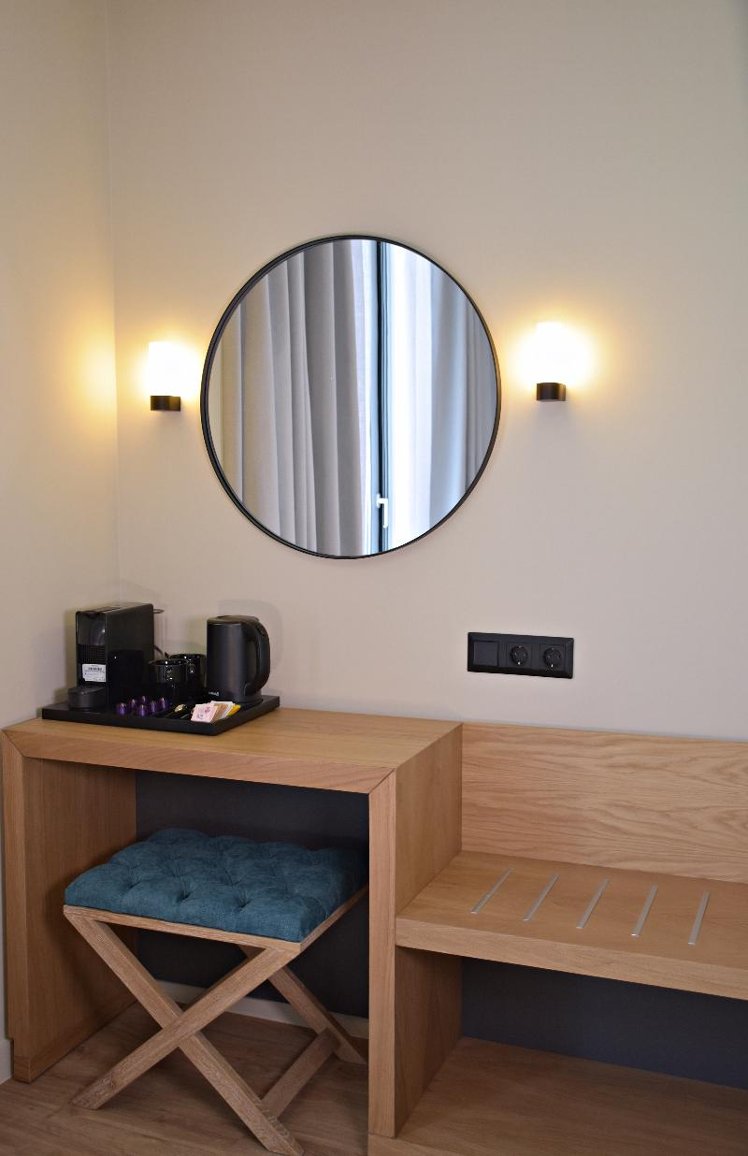 DOUBLE WITH BALCONY Room