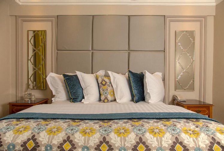 Cork's Vienna Woods Hotel and Villas