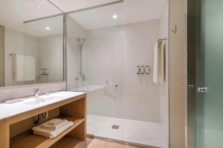 TWIN SUPERIOR Room