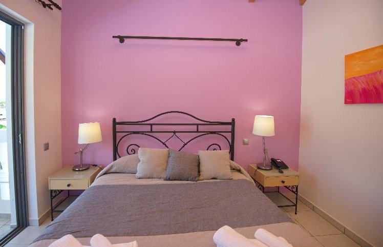 SINGLE STANDARD Room