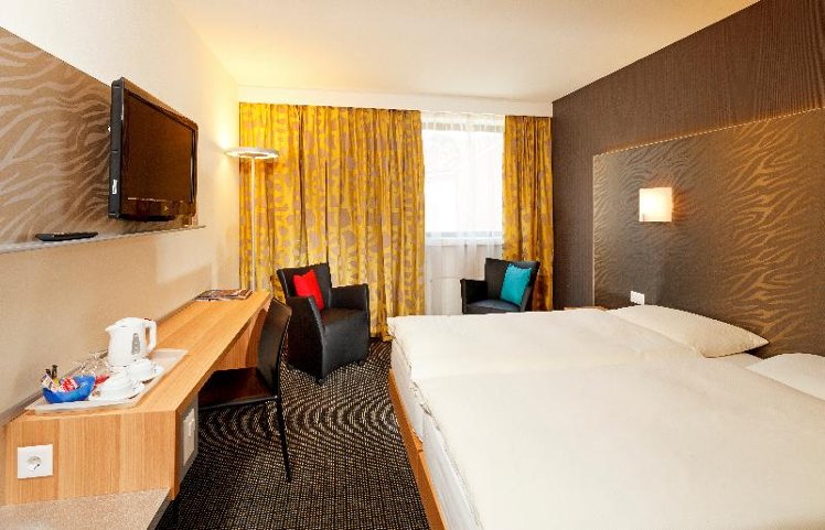 DOUBLE STANDARD Room