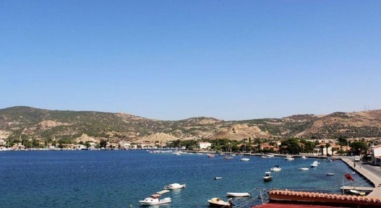 Foca Yali Hotel