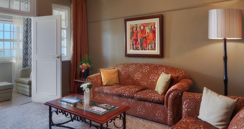JUNIOR SUITE STANDARD Room