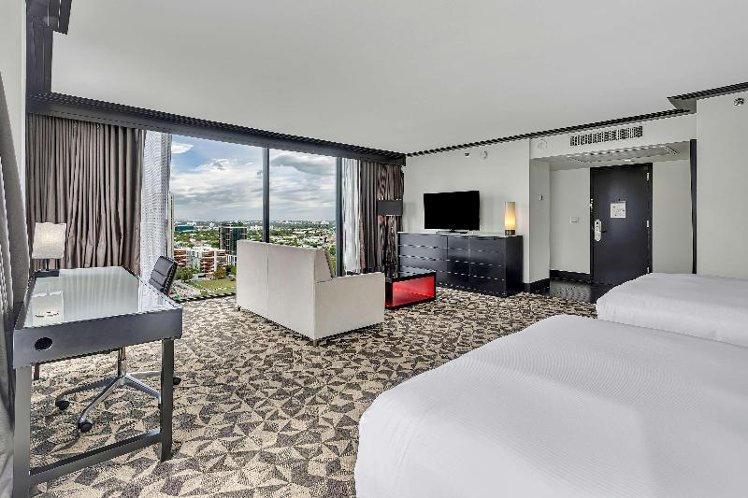 JUNIOR SUITE TWO QUEEN BEDS Room