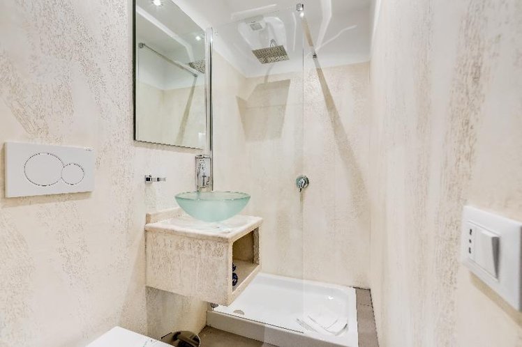 DOUBLE ECONOMY Room