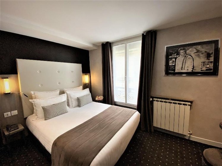 DOUBLE CONNECTING ROOM Room