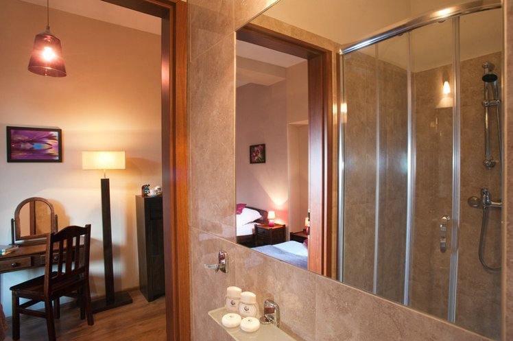 QUADRUPLE STANDARD Room