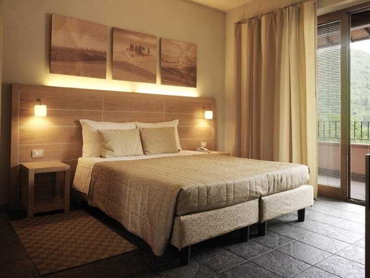 Double or Twin STANDARD Room