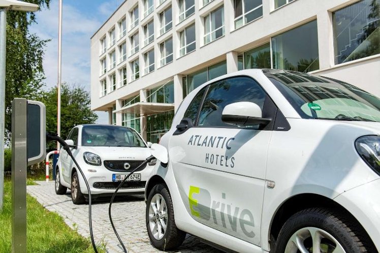 Atlantic Hotel an der Galopprennbahn