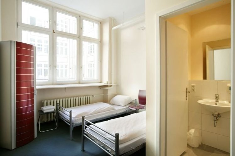 TWIN STANDARD Room