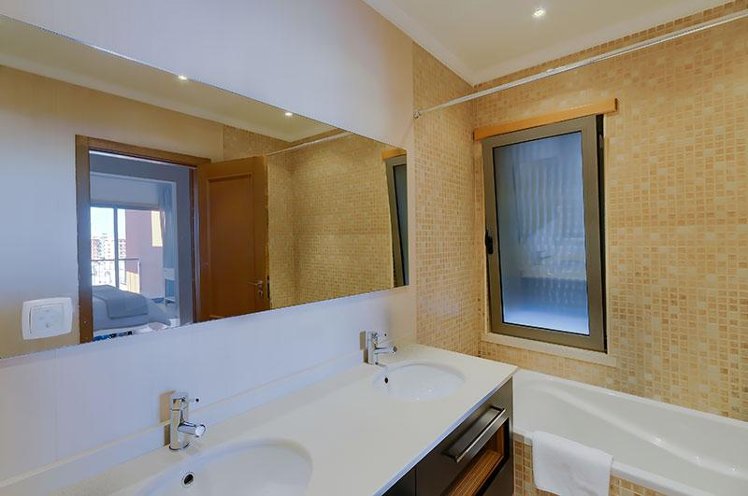 VILLA CAPACITY 4 TWO BEDROOMS Room