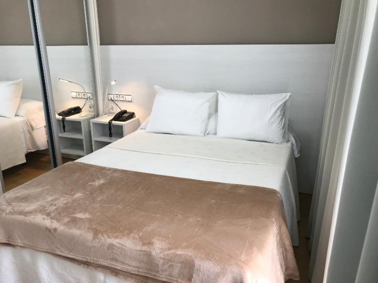 SINGLE STANDARD Room