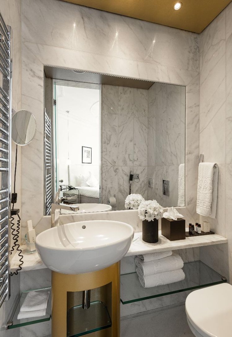 DOUBLE DELUXE Room