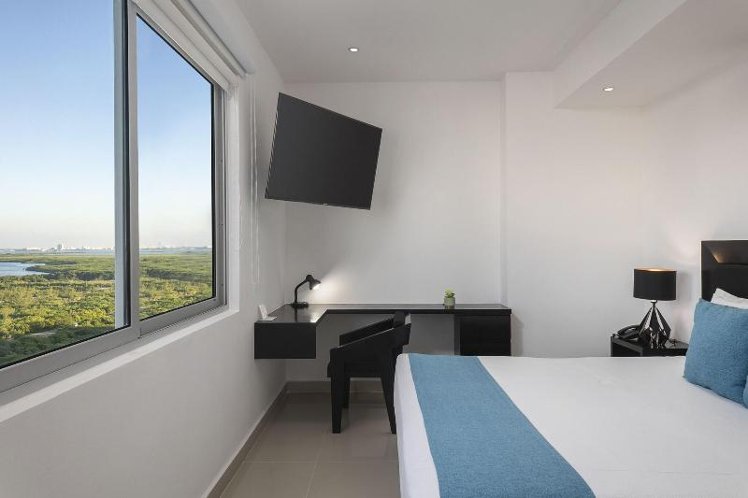 SUITE DELUXE WITH KITCHENETTE Room