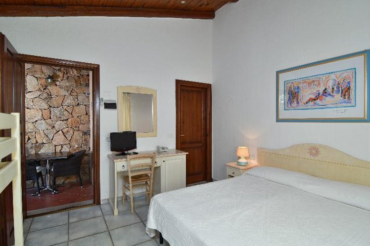 QUADRUPLE COMFORT Room